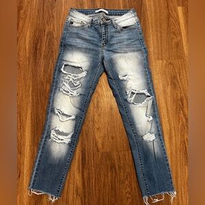 KanCan distressed cropped blue jeans light wash denim size 27 regular